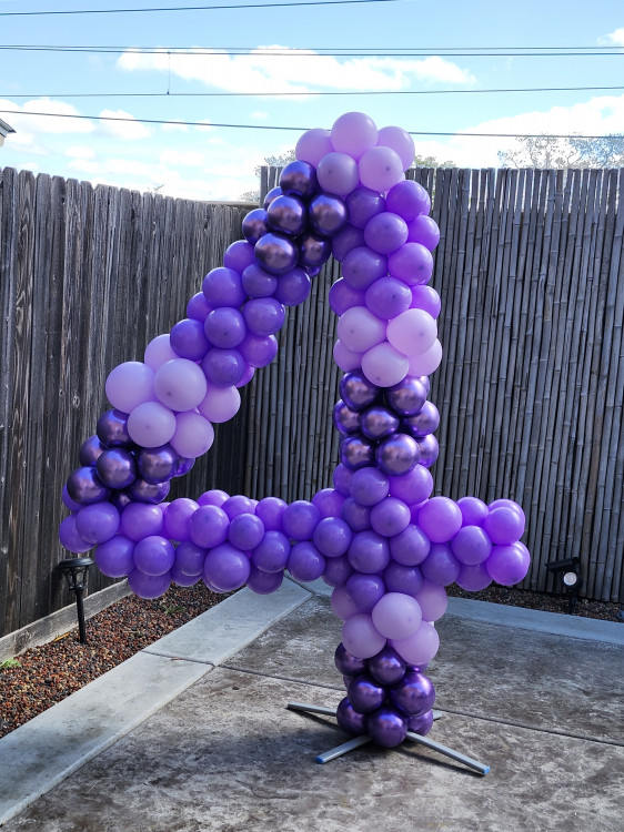 4 Number Balloon Backdrop Sculpture
